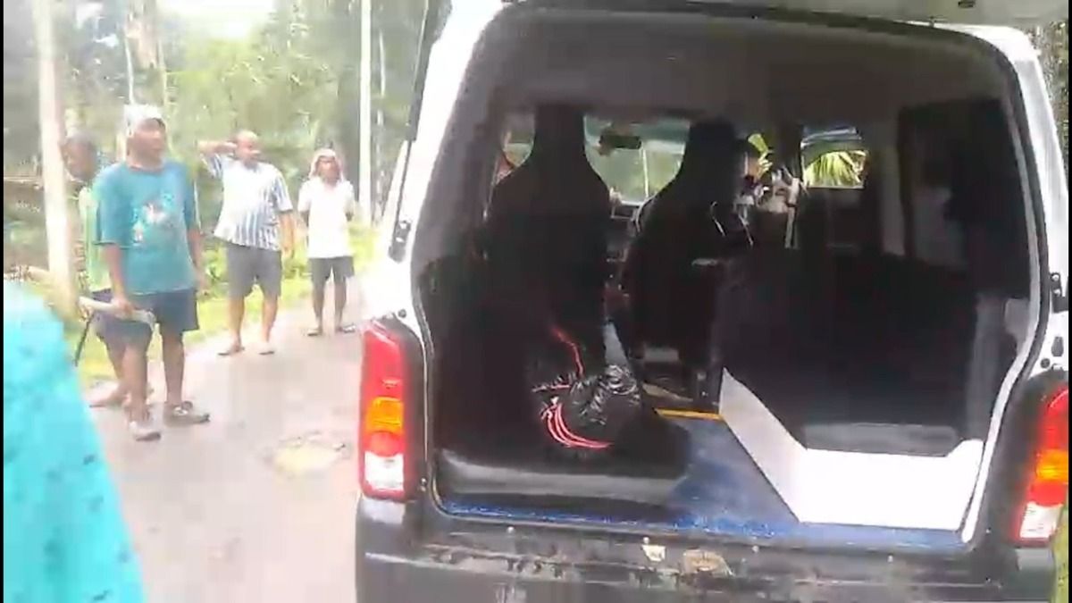 Daily wage labourer crushed to death by alleged illegal soil-laden dumper in Charaideo