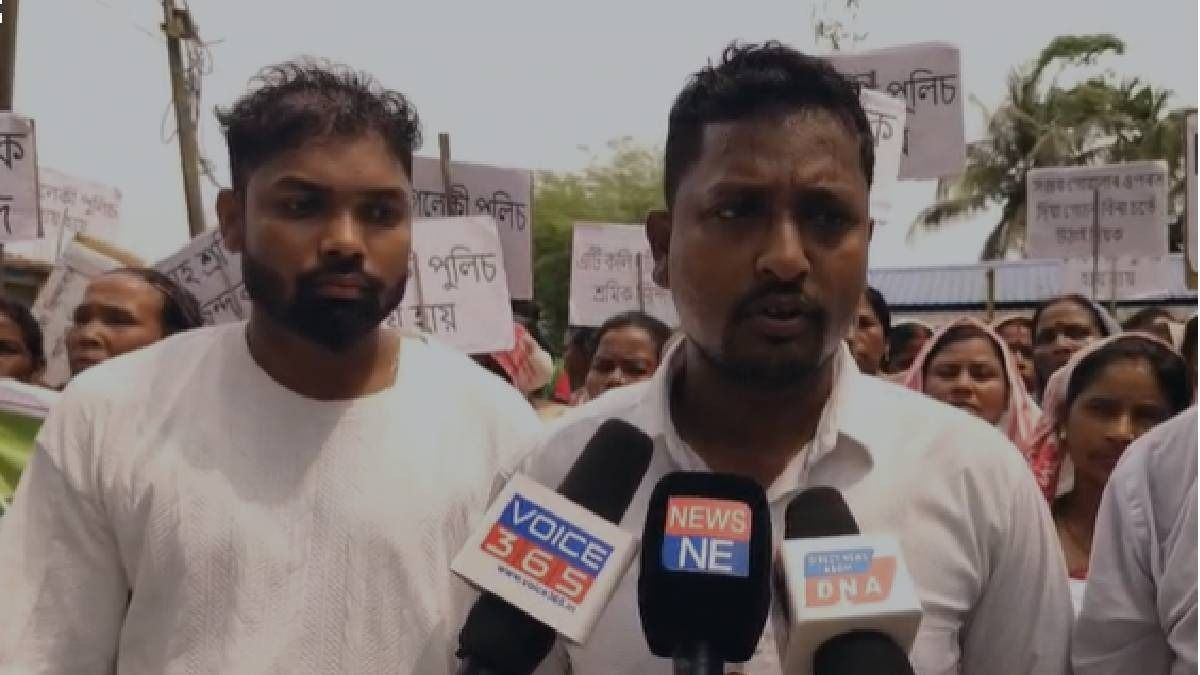 Assam: Protest erupts in Nazira as ATTSA demands withdrawal of case against branch president