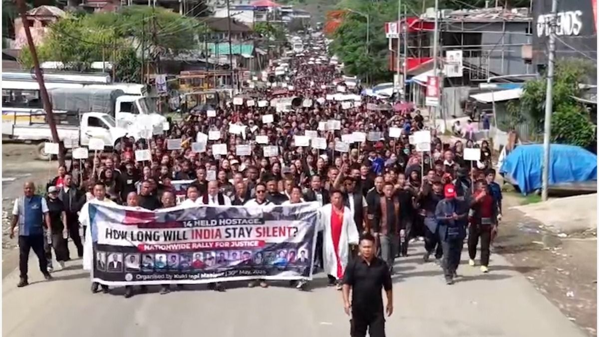 Kuki Inpi Manipur holds rally in Kangpokpi, submits memorandum to PM
