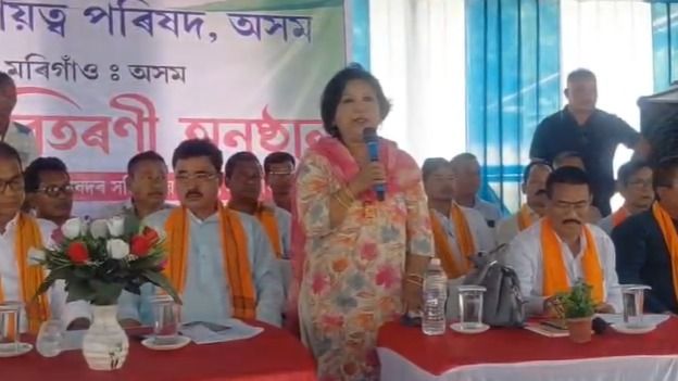 Assam: Tiwa Autonomous Council distributes livelihood support items to beneficiaries