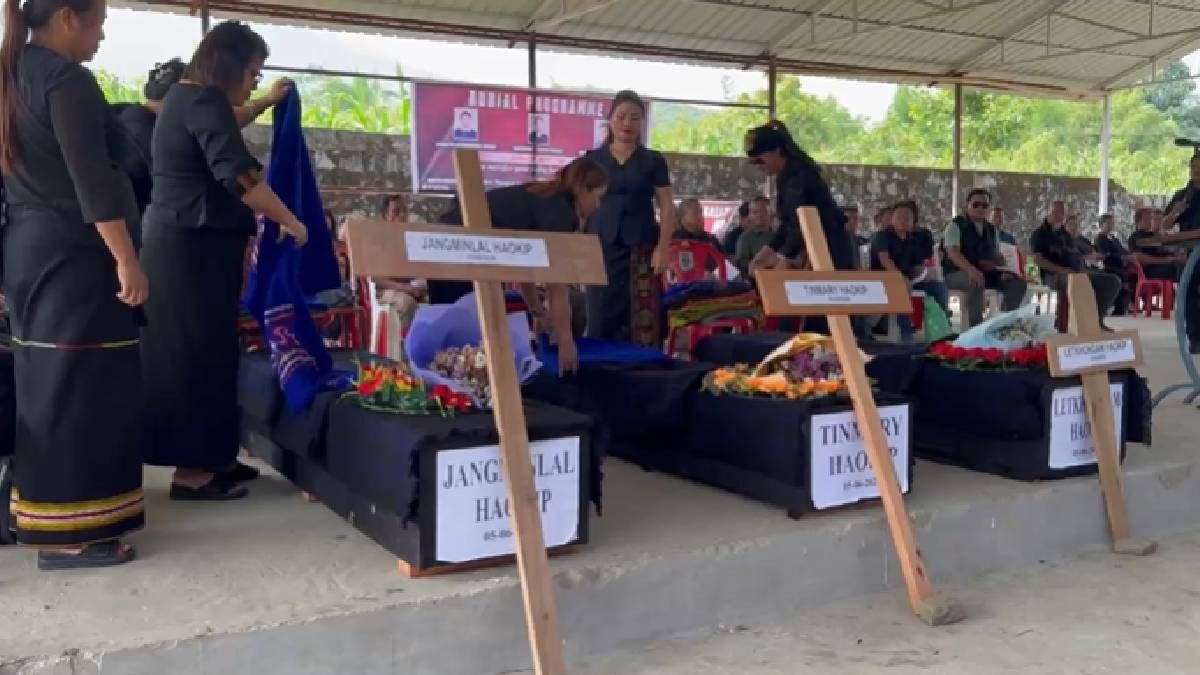 Manipur: Thousands join 35 km coffin rally as slain Loibol villagers laid to rest, CoTU seeks urgent Central intervention