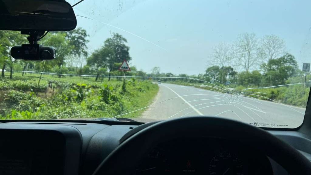 Slapped, clothes torn, chain snatched: Three tourists and their Assam friend allege attack in Tinsukia's Kakopathar