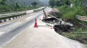 NH-415 amage near Donyi Polo airport remains unrepaired for over a year, commuters raise safety concerns NH-415 amage near Donyi Polo airport remains unrepaired for over a year, commuters raise safety concerns