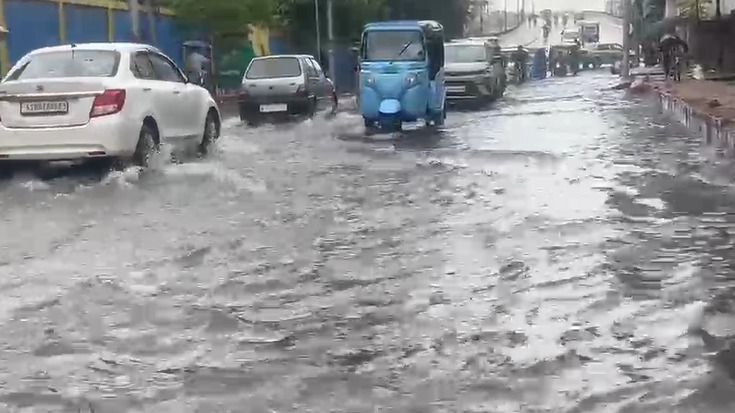 Heavy rain triggers severe waterlogging in Assam's Dibrugarh, exposes urban drainage woes