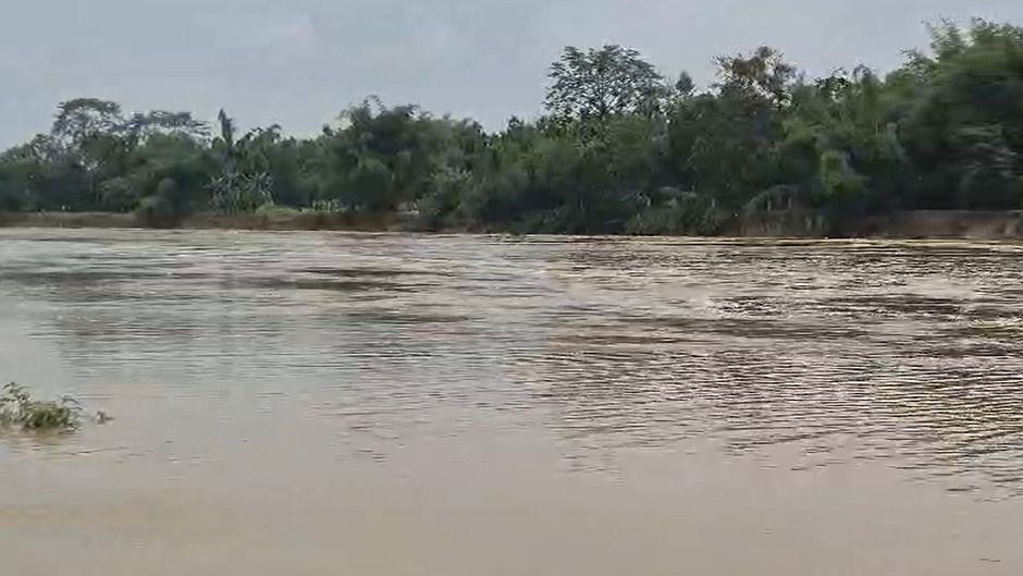 Assam’s Kapili River water level rises rapidly after opening of Khandong Dam gates