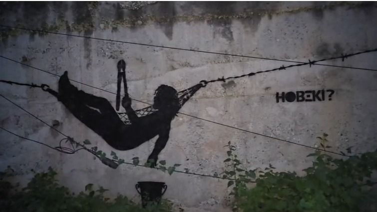 Mural near Sikkim's Majitar gateway sparks security concerns, residents seek official probe