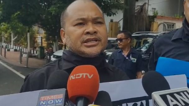  'We will never allow indigenous land to be handed over': Akhil Gogoi protests arrest of Assam activists