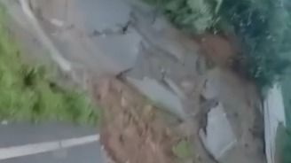 Landslide blocks NH-13 in Arunachal's Pakke Kessang, travel advisory issued