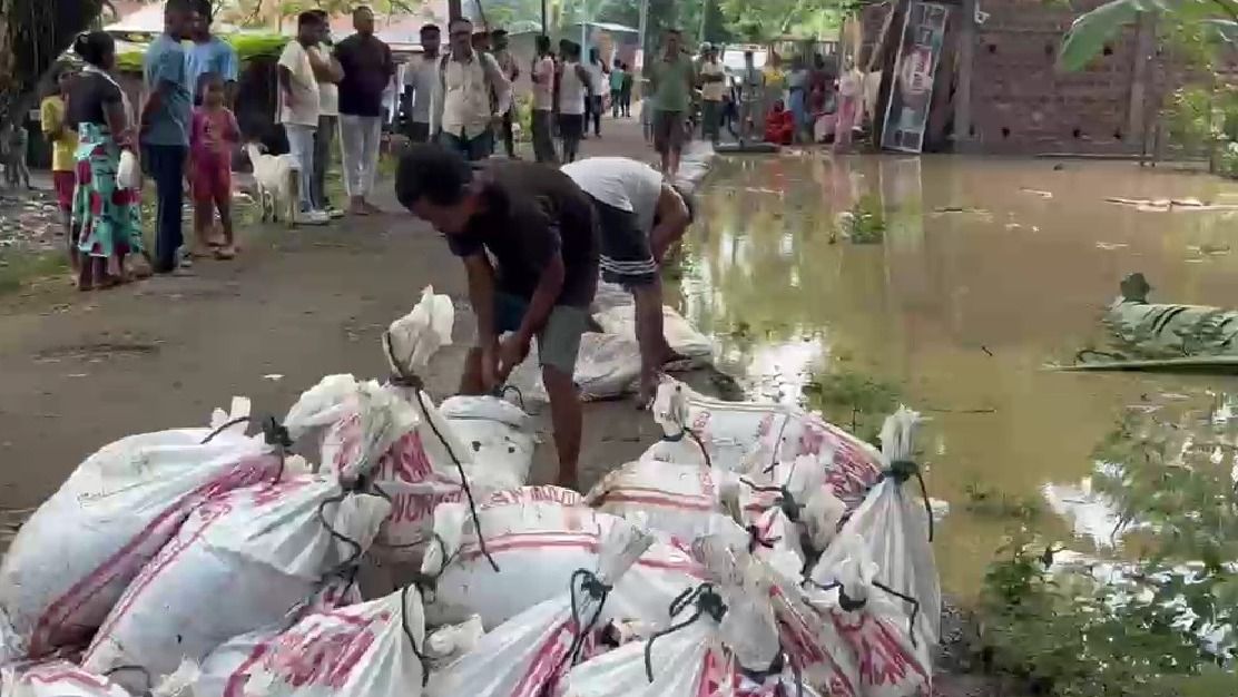 Cloudburst-triggered floods wreak havoc in Assam's Sivasagar; rescue operations intensify