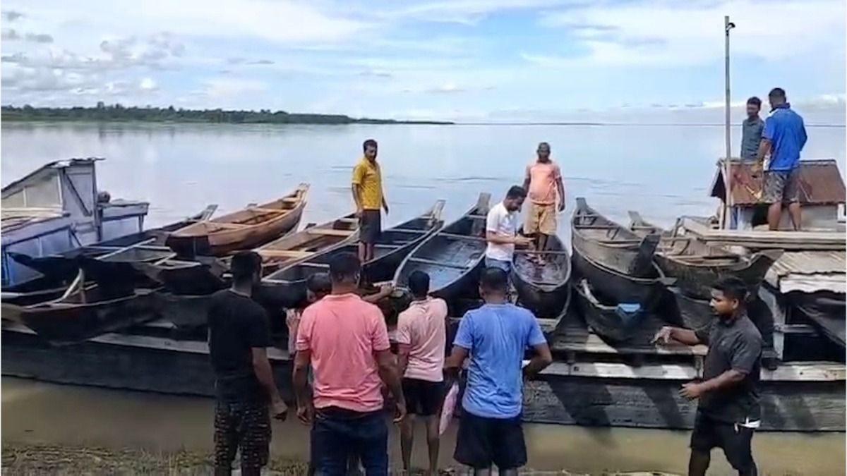 When floods called, Majuli answered: 20 boats sail from Salmora to save Sivasagar