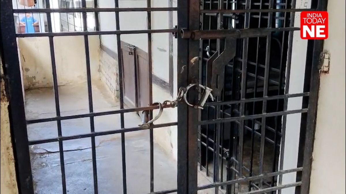 Assam: Three prisoners escape from Golaghat hospital ward, flee with police motorcycle