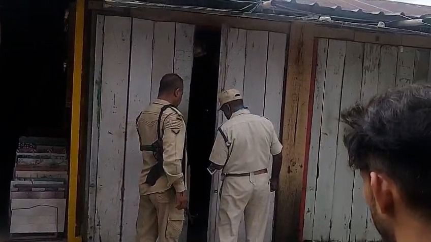  Burglars loot goods worth Rs 2 lakh from grocery shop in Assam's Bongaigaon