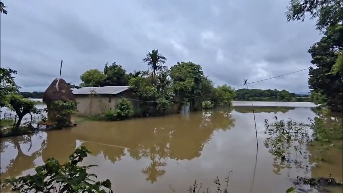 Assam: Diju river swells again, second wave of flood in two weeks hits Nagaon–Karbi Anglong border