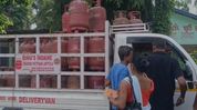 Assam's Nagaon LPG consumers allege Rs 200 collection in name of e-KYC Assam's Nagaon LPG consumers allege Rs 200 collection in name of e-KYC