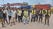 Students’ Union AKRASU observes ‘betrayal day’ across Dhubri, demands ST status, separate Kamtapur state Students’ Union AKRASU observes ‘betrayal day’ across Dhubri, demands ST status, separate Kamtapur state