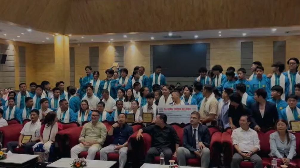 Arunachal Sports Minister felicitates 102 athletes and coaches on National Sports Day