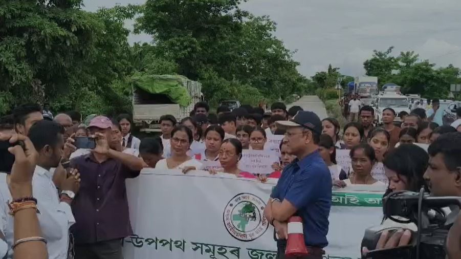 Assam's Nagaon DC Devasish Sharma intervenes, persuades protesters to withdraw NH blockade in Raha
