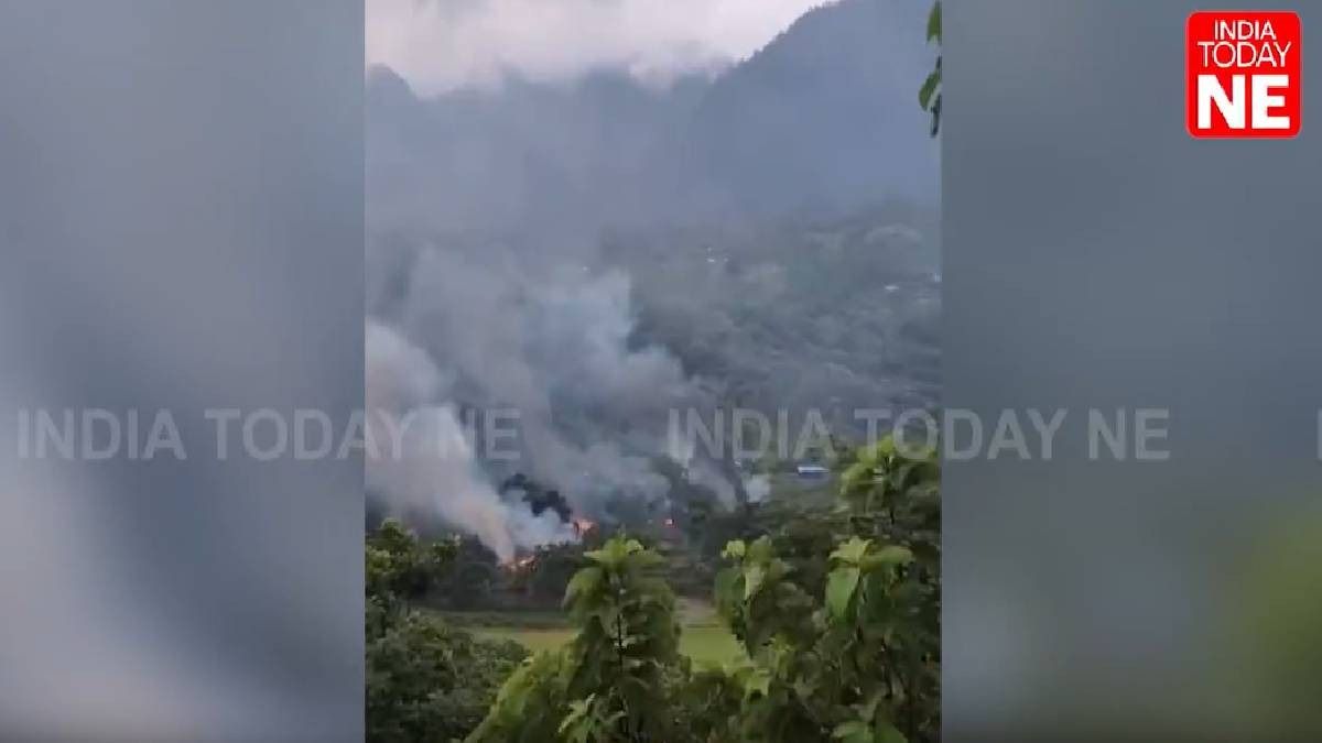 Several Naga villages along IT road in Manipur's Kangpokpi reportedly attacked, houses set ablaze