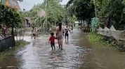 Artificial flood inundates several villages in Assam's Rupahi Artificial flood inundates several villages in Assam's Rupahi