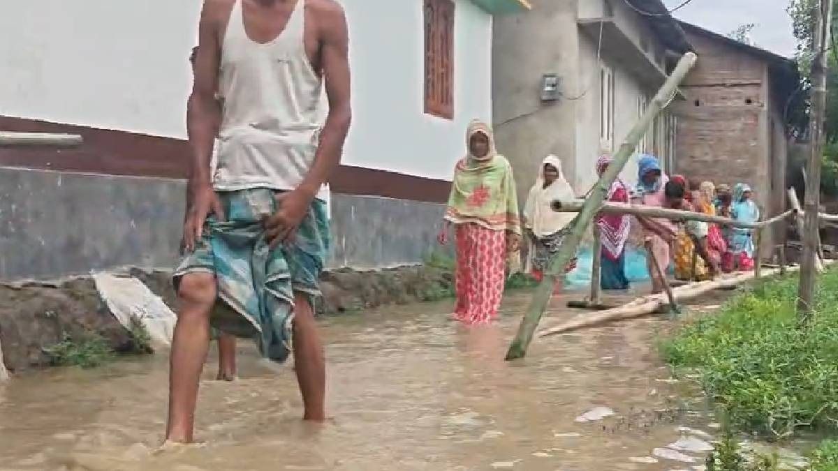 Assam: Batadrava waterlogged as residents blame blocked culverts, illegal ponds