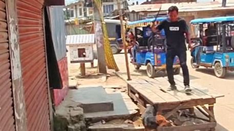 Dog allegedly beaten to death in broad daylight at Assam's Mankachar market, two held