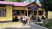 Fake cop posing as police arrested in Assam's Hailakandi, accused of collecting money to recover stolen bike Fake cop posing as police arrested in Assam's Hailakandi, accused of collecting money to recover stolen bike