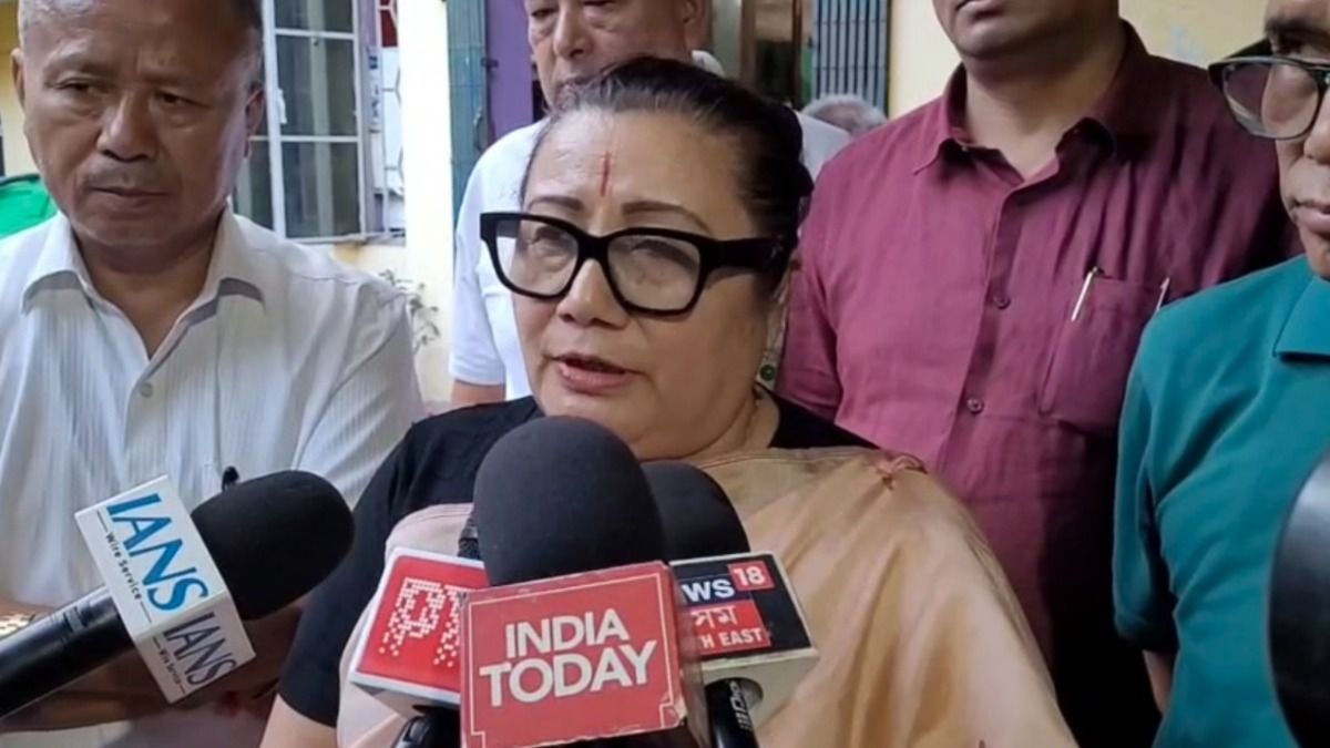 Manipur Rajya Sabha MP Sarda Devi visits family of deceased musician Chongtham Vikram