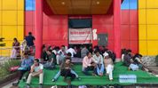 DMU PhD scholars’ hunger strike enters 6th day, students accuse Manipur govt of neglect DMU PhD scholars’ hunger strike enters 6th day, students accuse Manipur govt of neglect