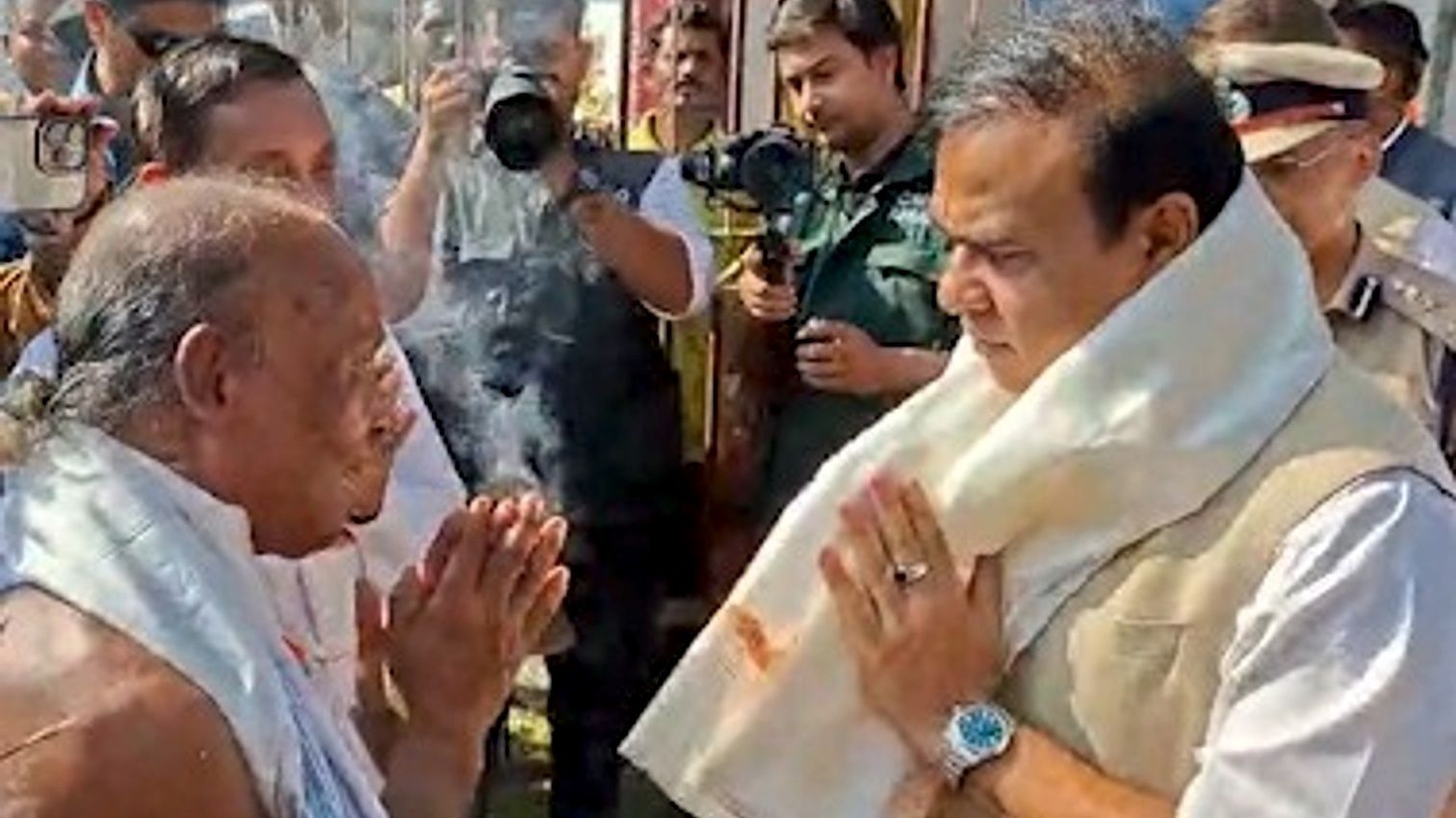 Himanta visits Madhupur Satra, proposes Assam-West Bengal religious tourism corridor