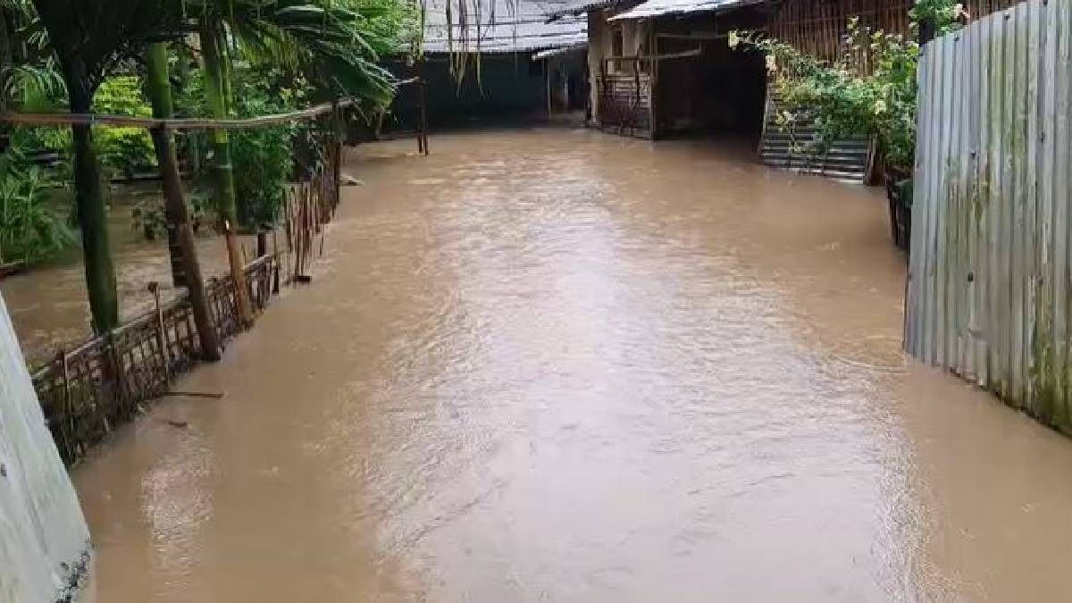Heavy rain triggers flooding in Assam's Kaliabor, homes submerged in Bamuni, over 50 families affected