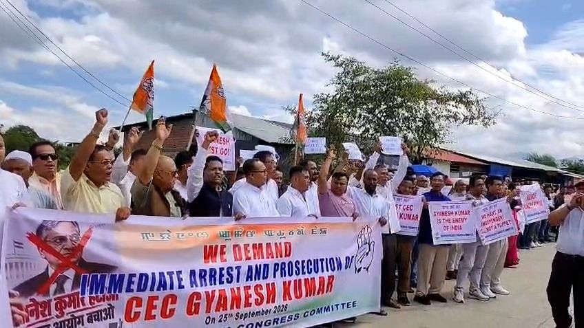Manipur Congress storms CEO office, demands immediate arrest of CEC Gyanesh Kumar
