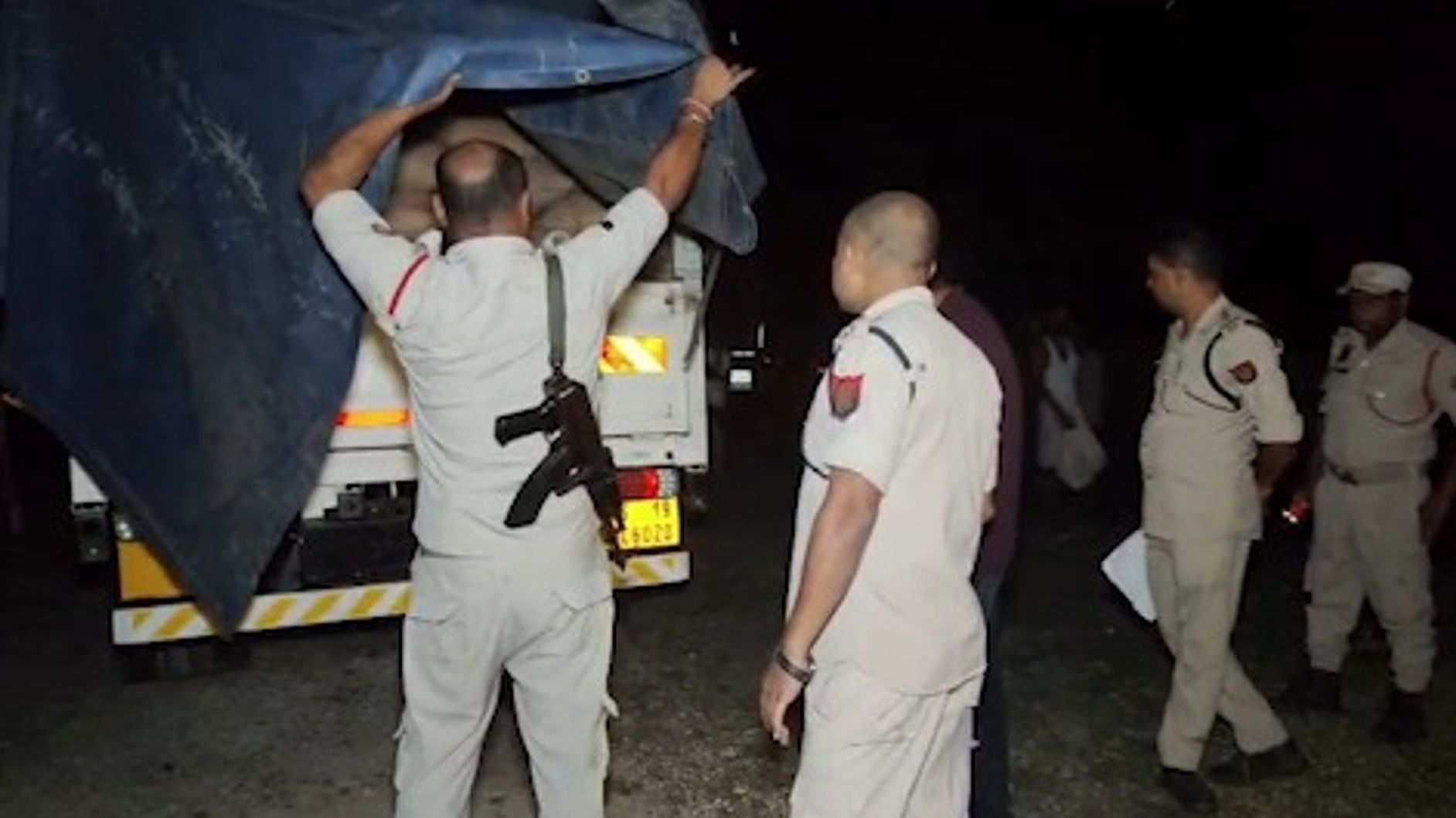 Assam: Rice-laden vehicle seized in Bongaigaon’s Abhayapuri amid alleged illegal trade