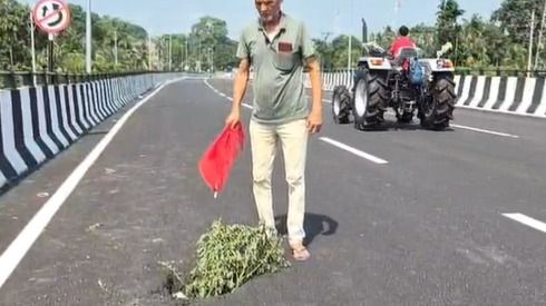 Assam: Large pothole on newly opened Kaliabor Tiniali flyover raises safety concerns