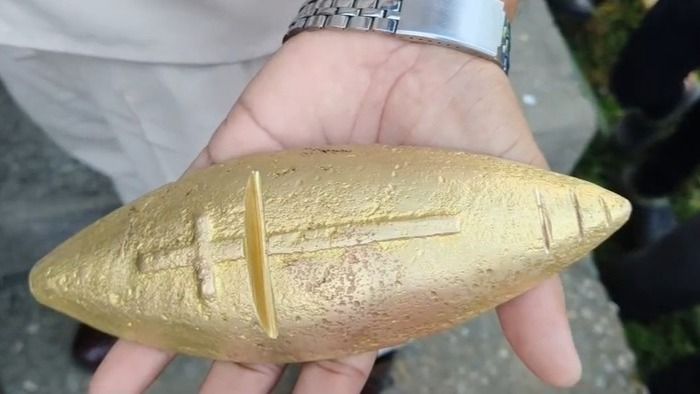Jogighopa police arrest man with fake gold boat in Assam’s Bongaigaon