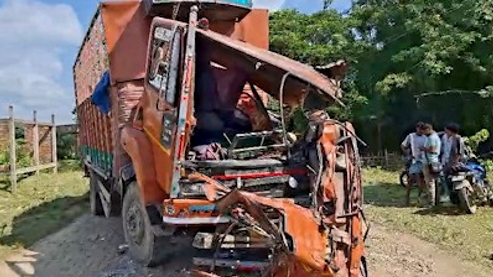 Vehicle crumples after crashing into dumper on Assam’s Dholai-Lailapur road