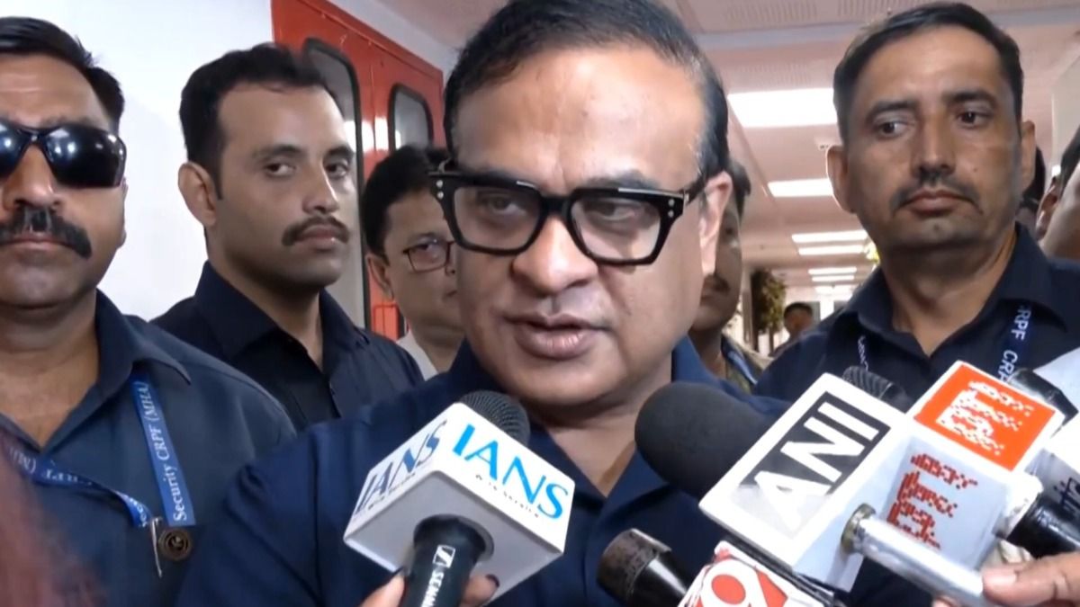 Himanta targets Rahul Gandhi over SIR, accuses Congress leader of ‘blackmailing’ institutions