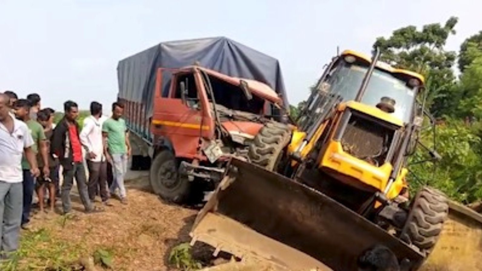 Truck, JCB plunge into pond after collision on NH-36 in Assam’s Nagaon; two drivers injured
