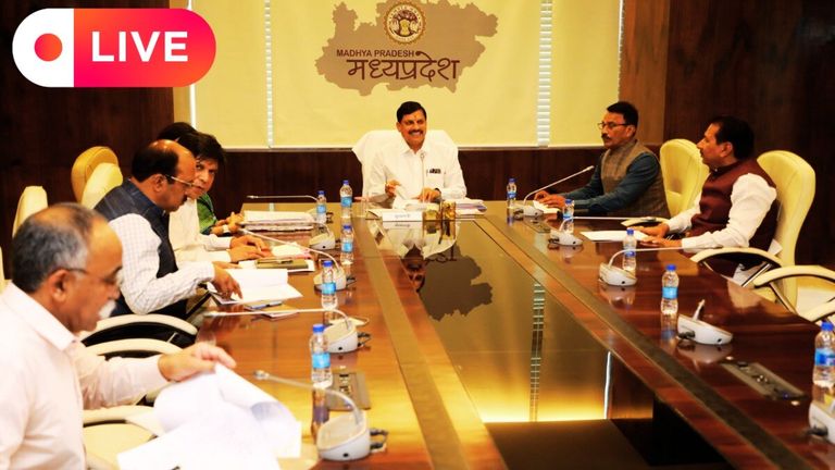 MP News LIVE: आचार संहिता लगने से पहले मोहन सरकार ने बढ़ाया DA, क्या मिलेगा चुनाव में फायदा? मोहन यादव सरकार का बड़ा फैसला.