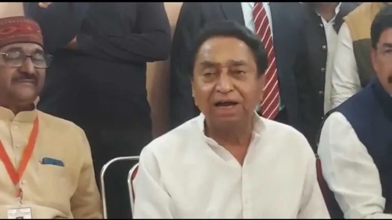 mp news mp political news shahrukh khan movie pathan Kamal Nath mp congress Movie Pathan Controversy