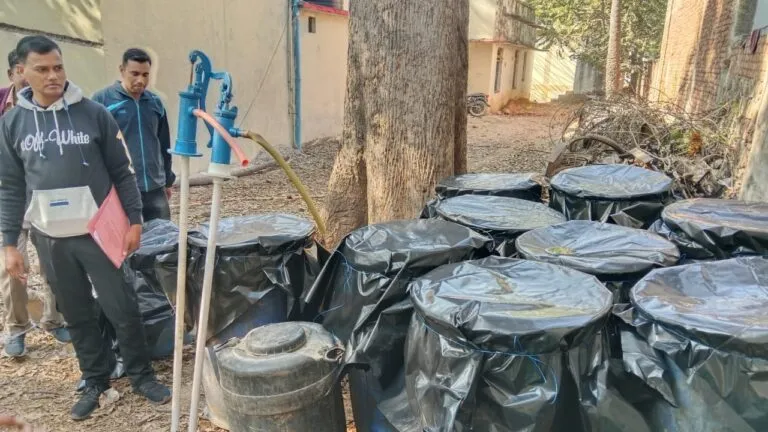 mp news, Major action of Niwari police, MP-UP border, illicit liquor seized, MP Crime