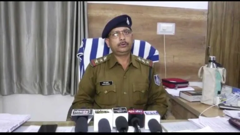Indore Airport Indore crime news mp crime news Devi Ahilya Bai Airport