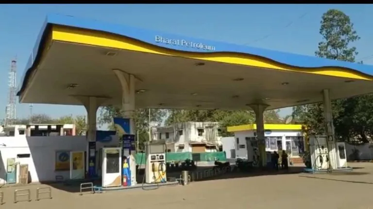 guna news guna police Police Petrol Pump loaner police mp news