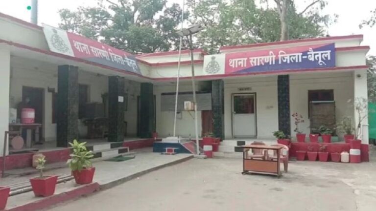 बैतूल: नौकर से शादी करने पत्नी ने करा दी पति की हत्या! पुलिस ने किया गिरफ्तार Betul News Betul Crime News mp news mp crime news