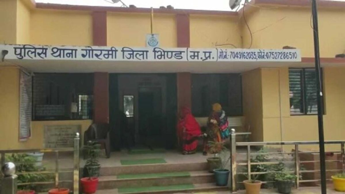 भिंड: डीजे पर बारातियों ने डांस करने से रोका तो युवक ने मार दी गोली, आरोपी फरार Bhind crime news mp crime news DJ Bhind News