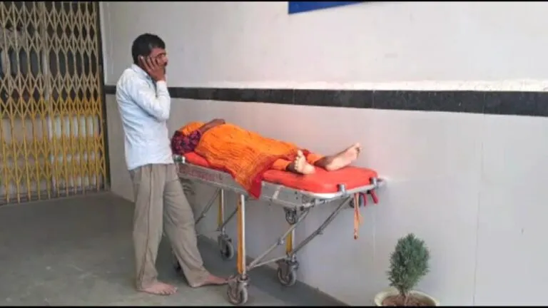 Bageshwar Dham, Sick woman died, UP, dham darbar