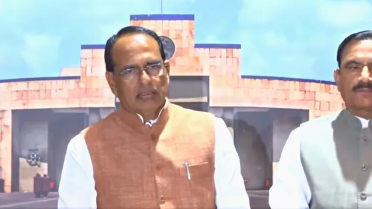 Economic survey report presented in Vidhansabha CM said mp growth rate increased by 16.34% economic situation strong Opposition will bring cut motion