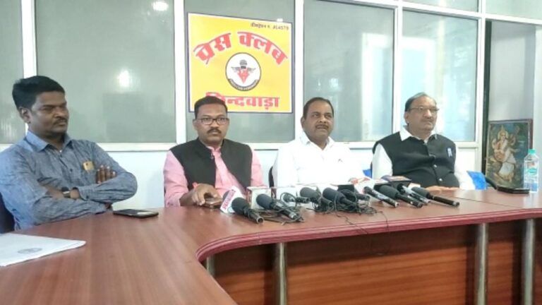 विकास यात्रा पर रोक लगाने के लिए कांग्रेस के 4 विधायकों ने की प्रेस कॉन्फ्रेंस, BJP पर लगाए गंभीर आरोप 4 MLAs of Congress, Vikas Yatra, destruction yatra