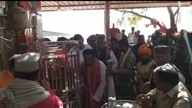 Bageshwar Dham Kamal Nath Pt.Dhirendra Krishna Shastri