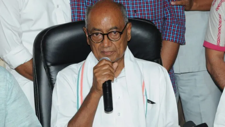 कर्नाटक चुनाव के नतीजों से बढ़ी कांग्रेस की उम्मीदें, दिग्विजय ने MP को लेकर किया बड़ा दावा mp election 2023, mp politics, mp news, digvijay singh, jyotiraditya sindhiya, kamalnath, mp election update, mp breaking news, mp news update, mp news hindi