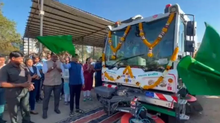 Indore CNG Sweeping Machine